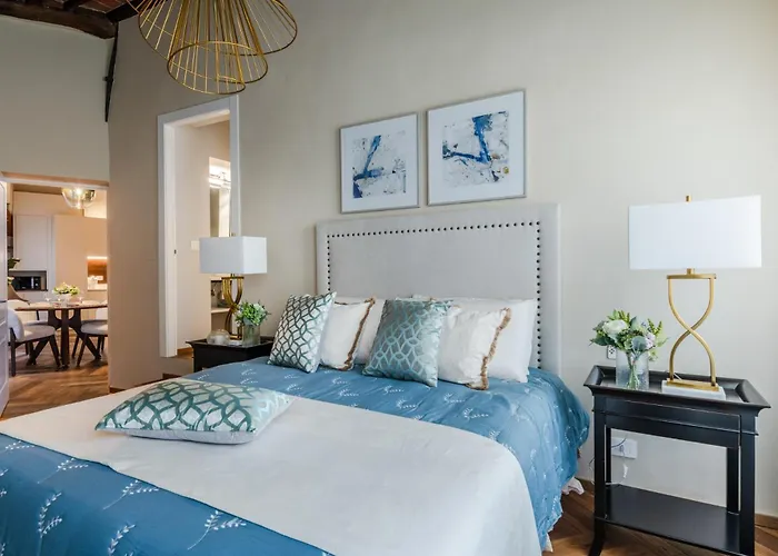 The Tuscan Window * Lukka